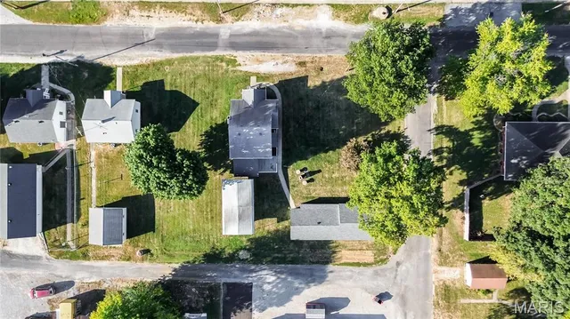 $170,000 | 812 West Exchange Street, Jerseyville, IL 62052