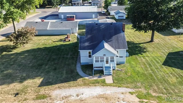 $170,000 | 812 West Exchange Street, Jerseyville, IL 62052