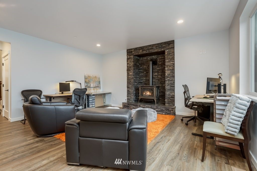 1012 219th Place Southeast Bothell, WA 98021 - Photo 12 of 30