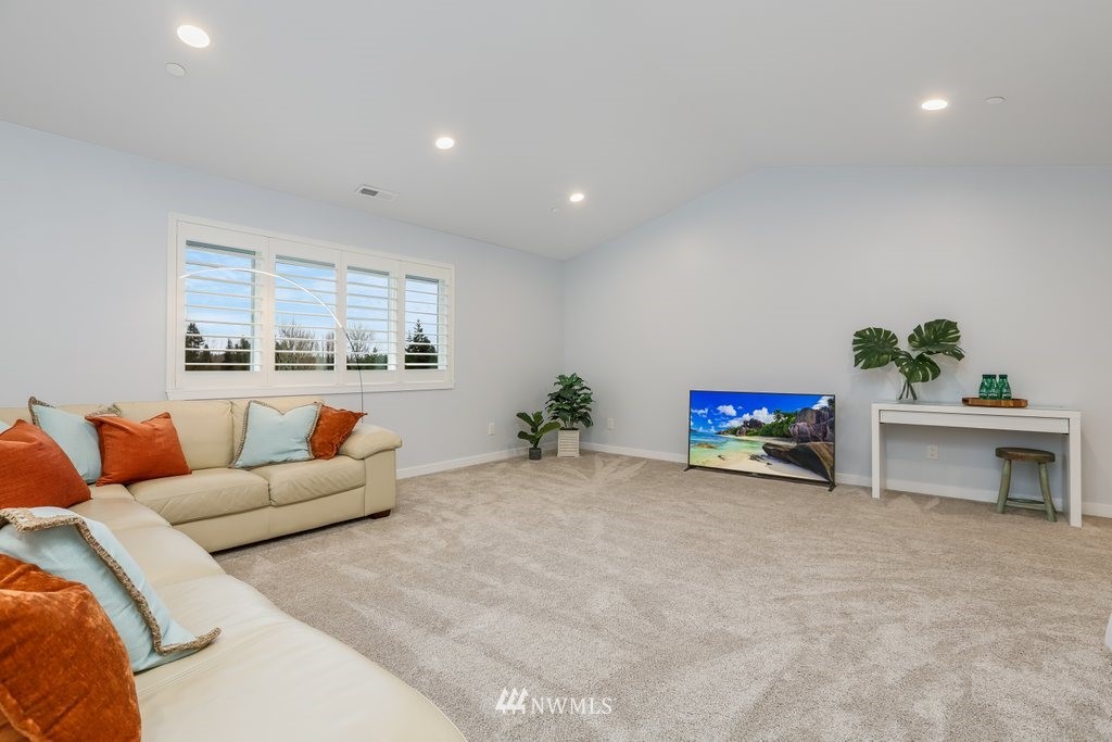 1012 219th Place Southeast Bothell, WA 98021 - Photo 22 of 30