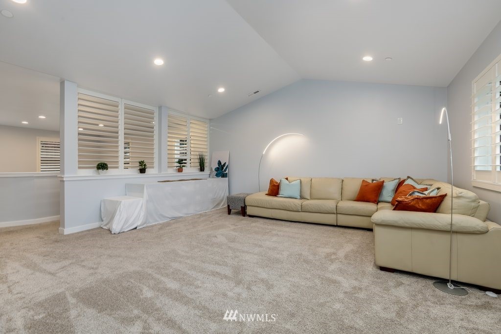 1012 219th Place Southeast Bothell, WA 98021 - Photo 23 of 30