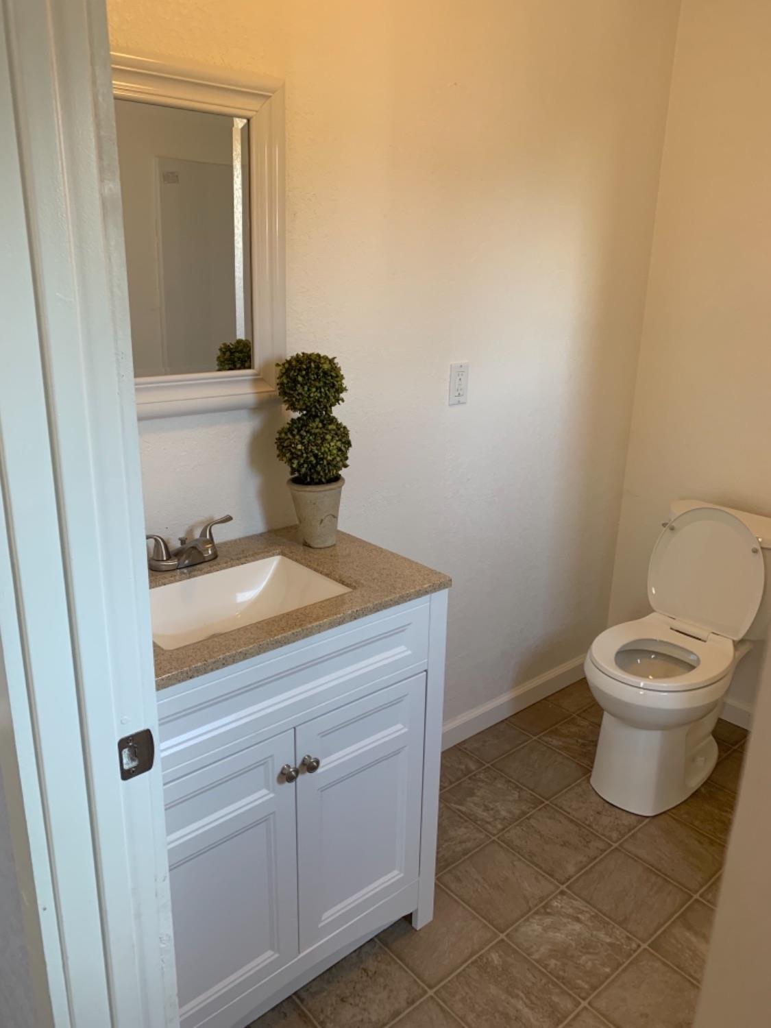 136 North Filbert Road Exeter, CA 93221 - Photo 17 of 24 Additional Photo