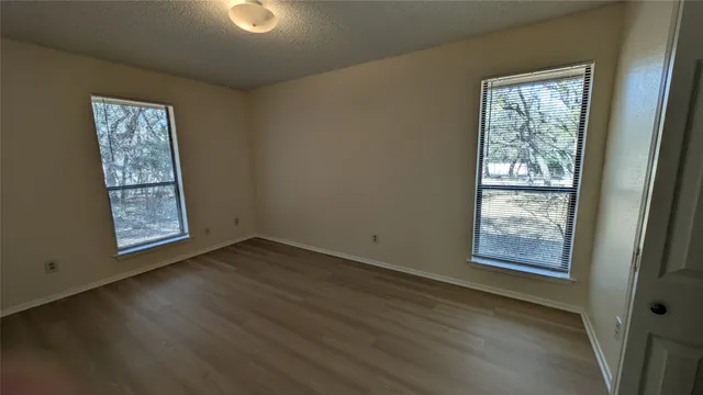 $1,995 | 16403 Forest Way, Austin, TX 78734