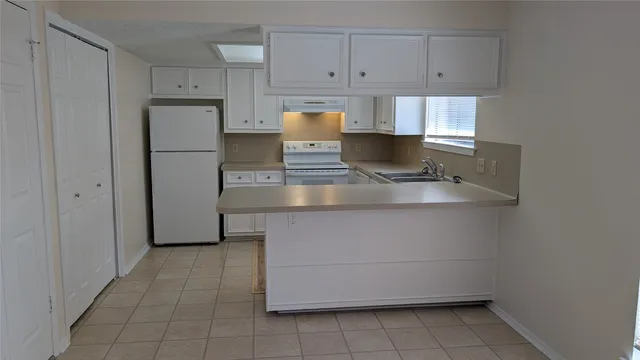 $1,995 | 16403 Forest Way, Austin, TX 78734