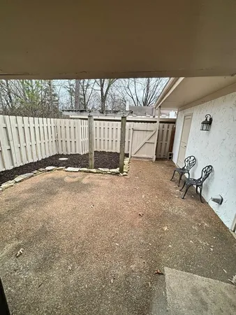 $239,000 | 1935 Innsbruck Drive, Unit 45, Germantown, TN 38138