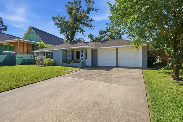 $3,500 | 6111 Waltway Drive, Houston, TX 77008