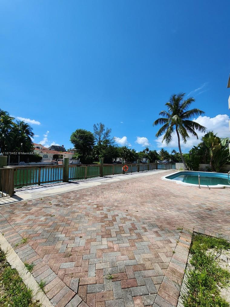 4011 Meridian Avenue, Unit 19 Miami Beach, FL 33140 - Photo 9 of 9