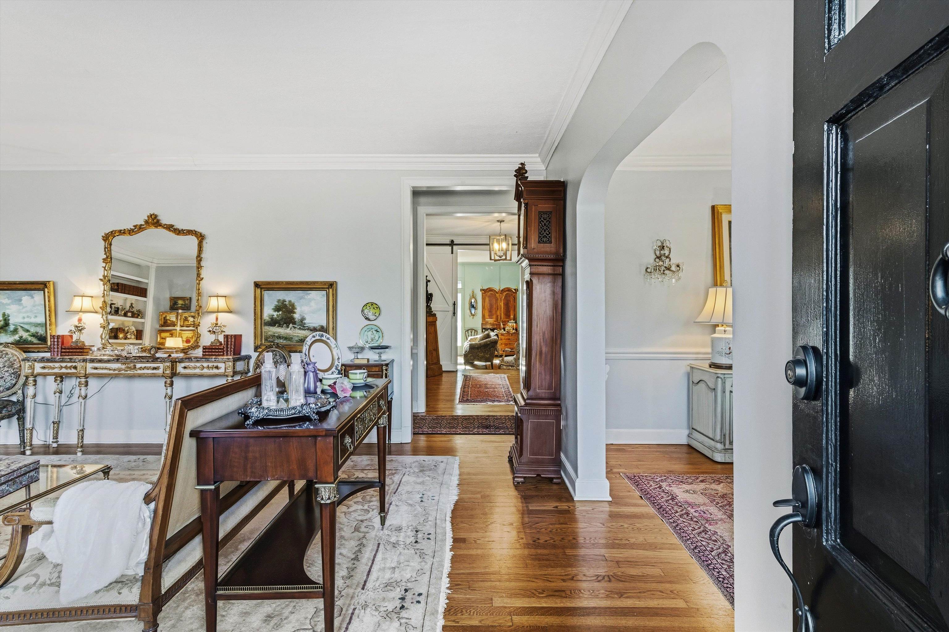4009 Walnut Grove Road Memphis, TN 38117 - Photo 4 of 38 Office featuring wood finished floors, crown molding, and arched walkways