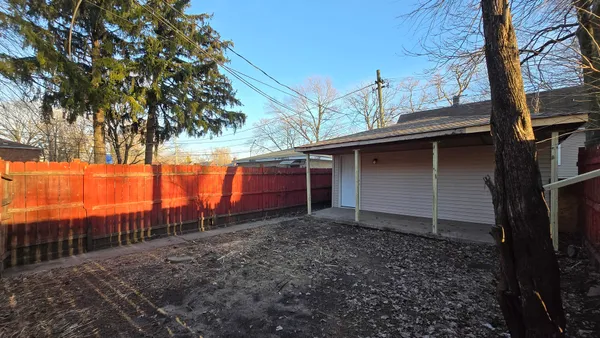 $288,000 | 237 West 117th Street, Chicago, IL 60628