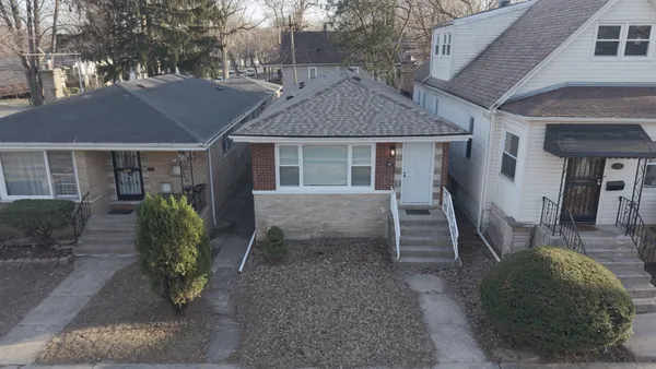 $288,000 | 237 West 117th Street, Chicago, IL 60628