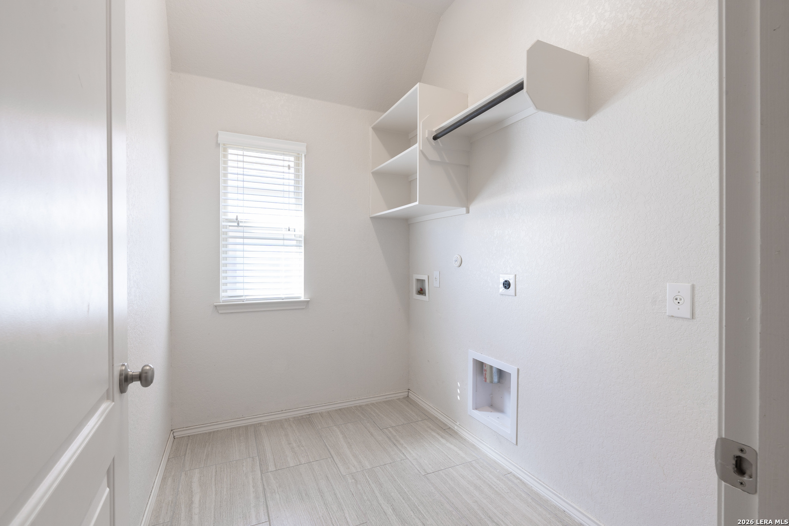 2138 Rustling Way Seguin, TX 78155 - Photo 15 of 32