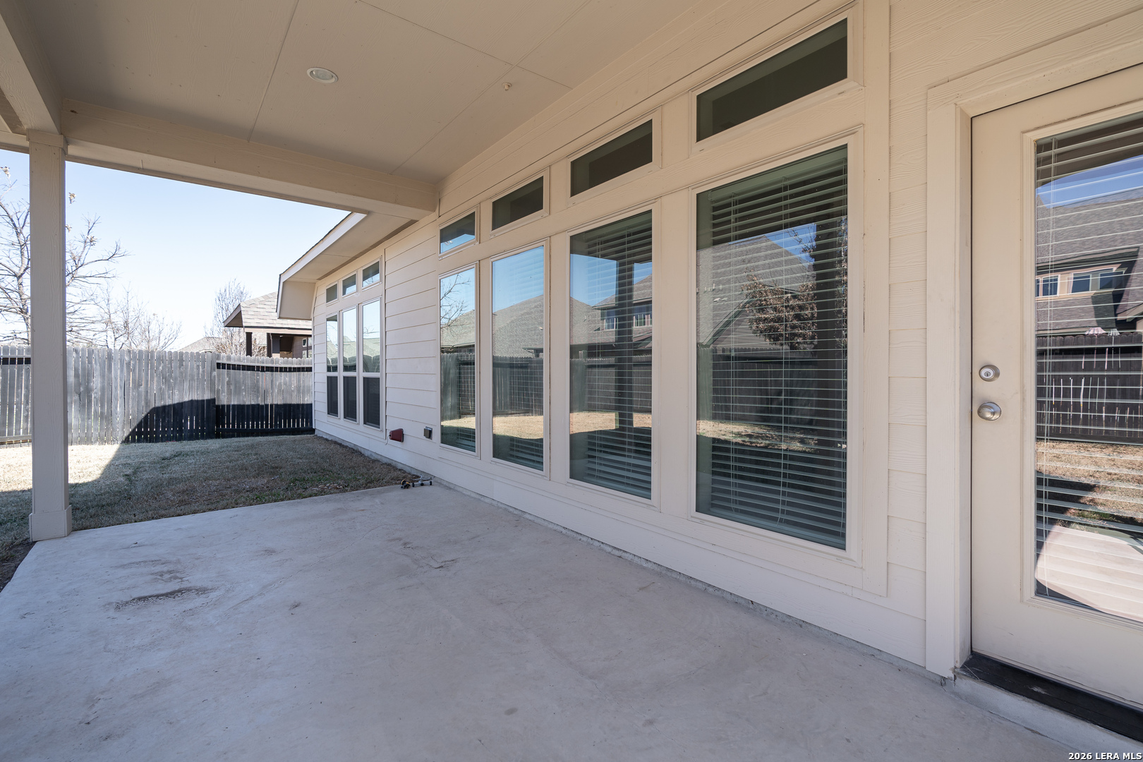 2138 Rustling Way Seguin, TX 78155 - Photo 29 of 32