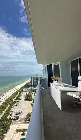 $8,500 | 4775 Collins Avenue, Unit 2702, Miami Beach, FL 33140