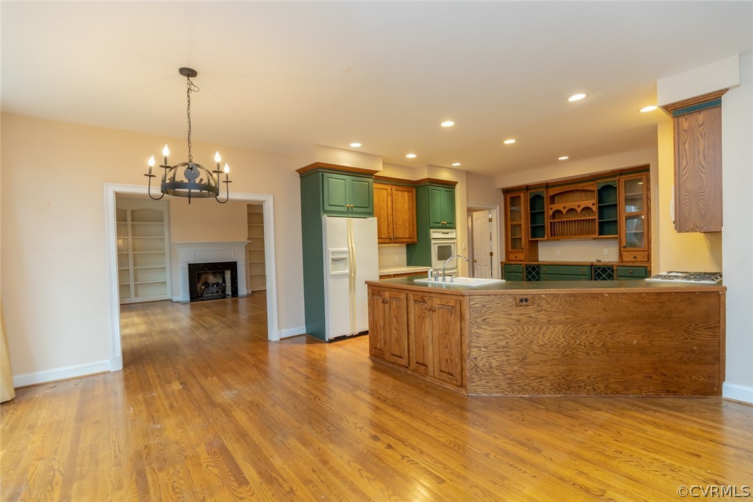 110 Penshurst Road Richmond, VA 23221 - Photo 17 of 39 The kitchen is located at the rear of the house, c