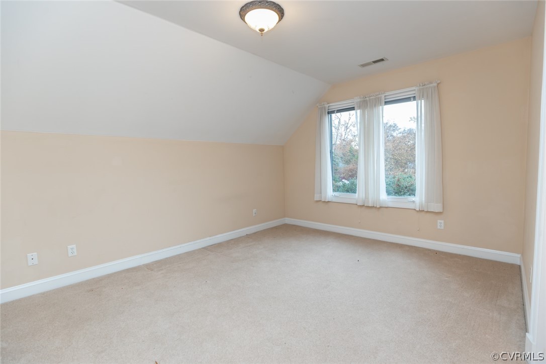 110 Penshurst Road Richmond, VA 23221 - Photo 34 of 39 The third bedroom has carpeting, a closet, and doo