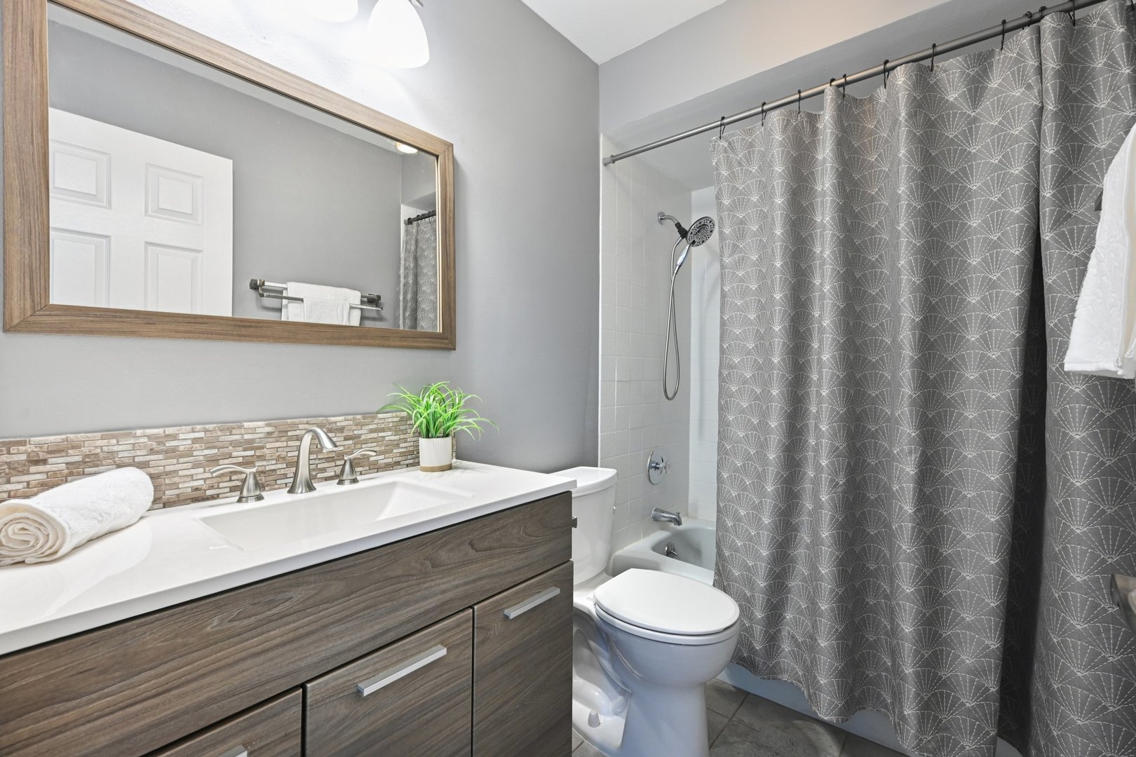 101 Bar Harbour Road, Unit 5N Schaumburg, IL 60193 - Photo 18 of 58 Gallery Image 18