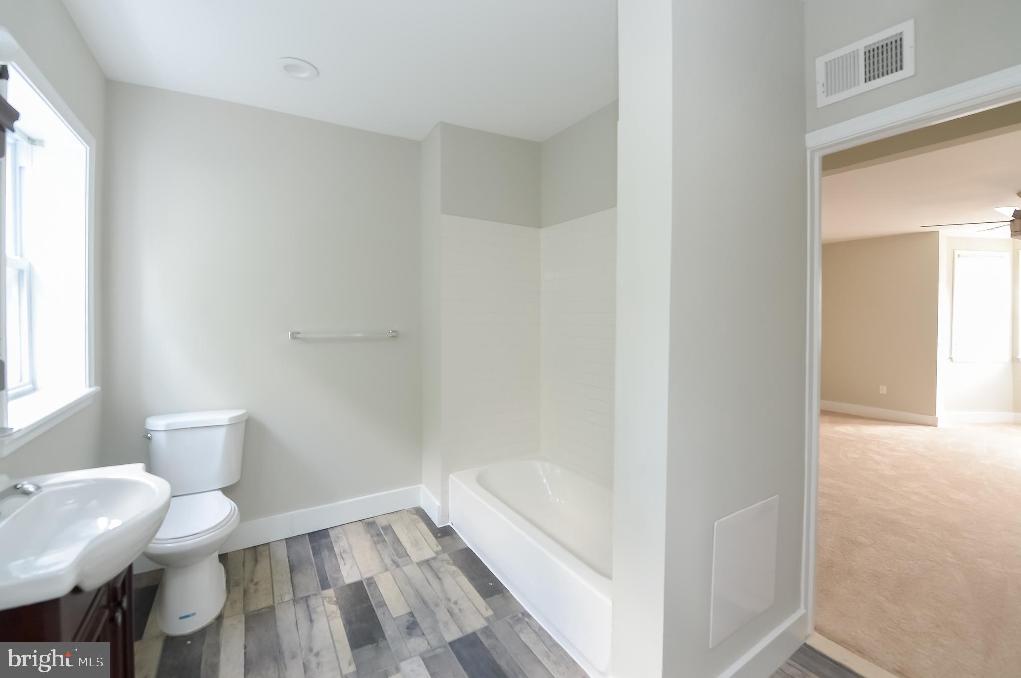 1729 Reed Street Philadelphia, PA 19146 - Photo 22 of 29