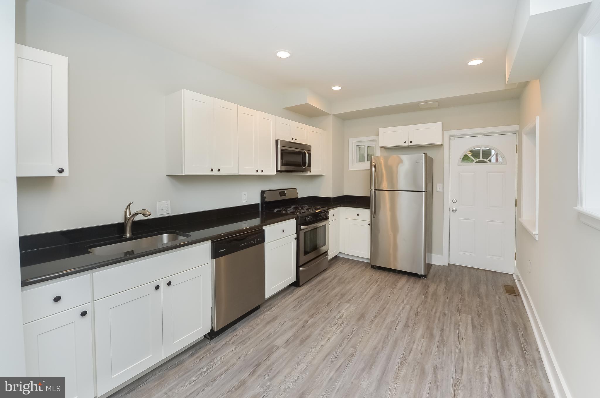 1729 Reed Street Philadelphia, PA 19146 - Photo 7 of 29