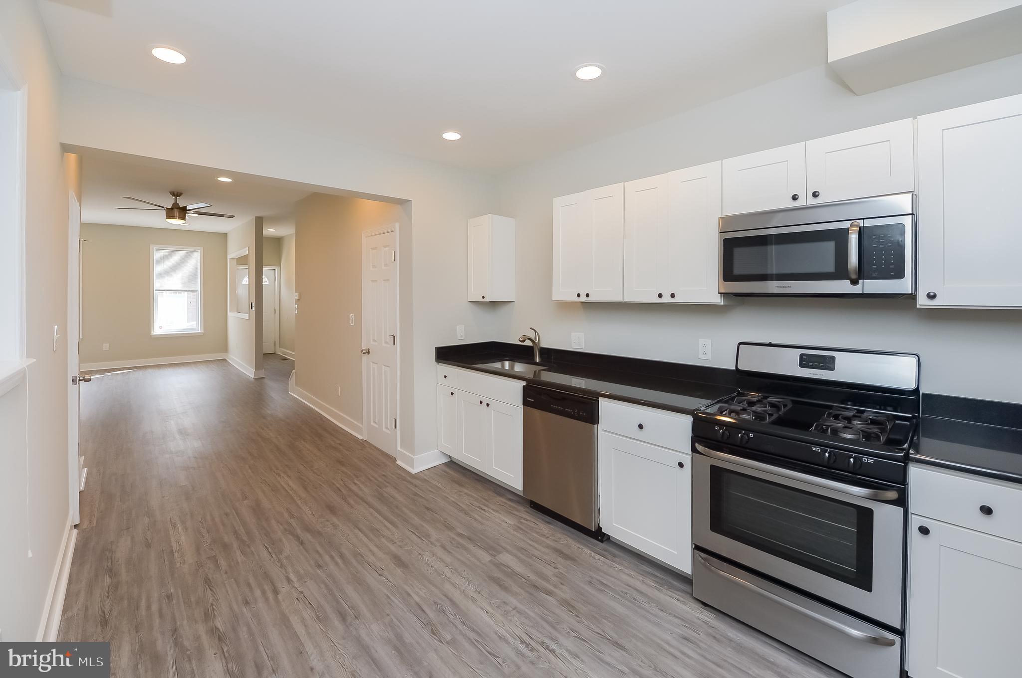 1729 Reed Street Philadelphia, PA 19146 - Photo 9 of 29