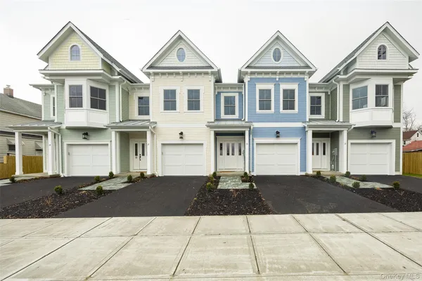 $979,000 | 15 Henry Street, Unit 2, Beacon, NY 12508