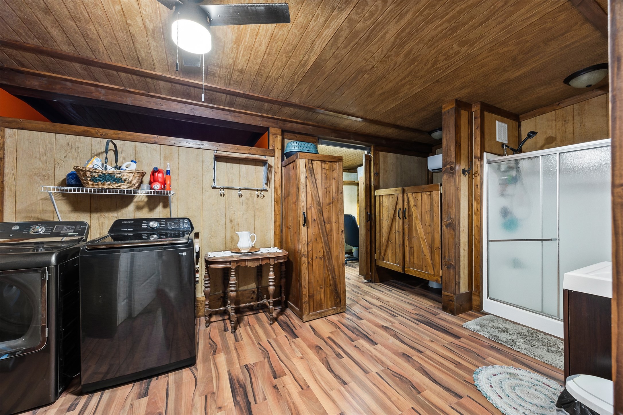 40 Olson Road New Waverly, TX 77358 - Photo 16 of 34 a kitchen with stainless steel appliances granite countertop a refrigerator and a stove