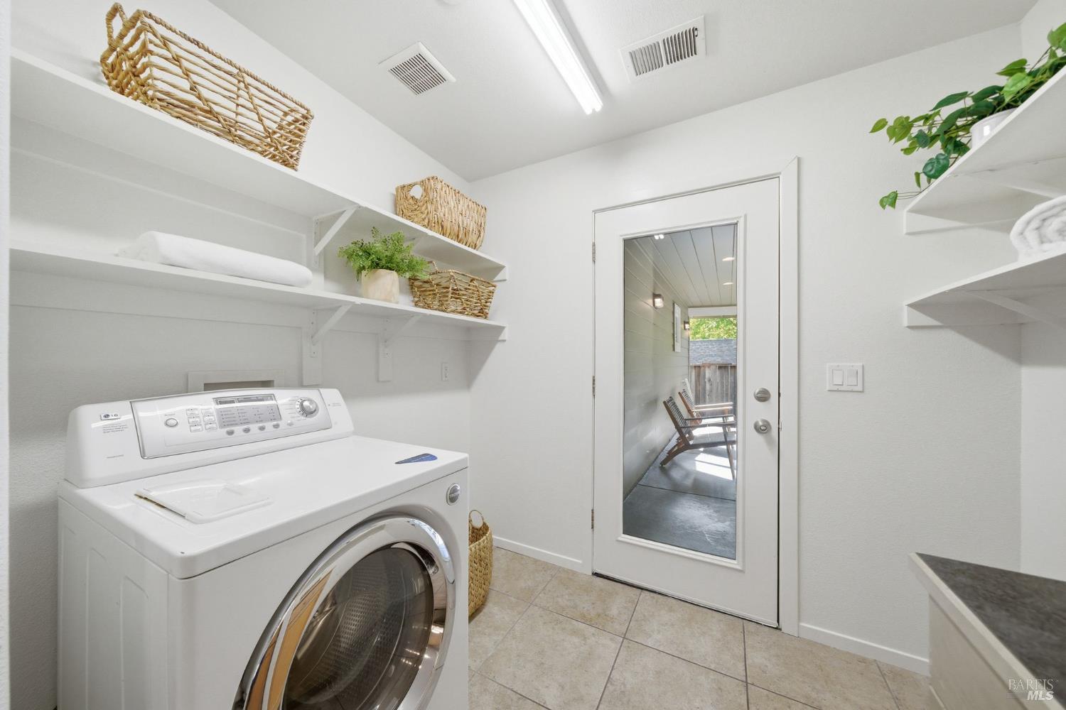 185 Lasso Lane Santa Rosa, CA 95403 - Photo 15 of 36