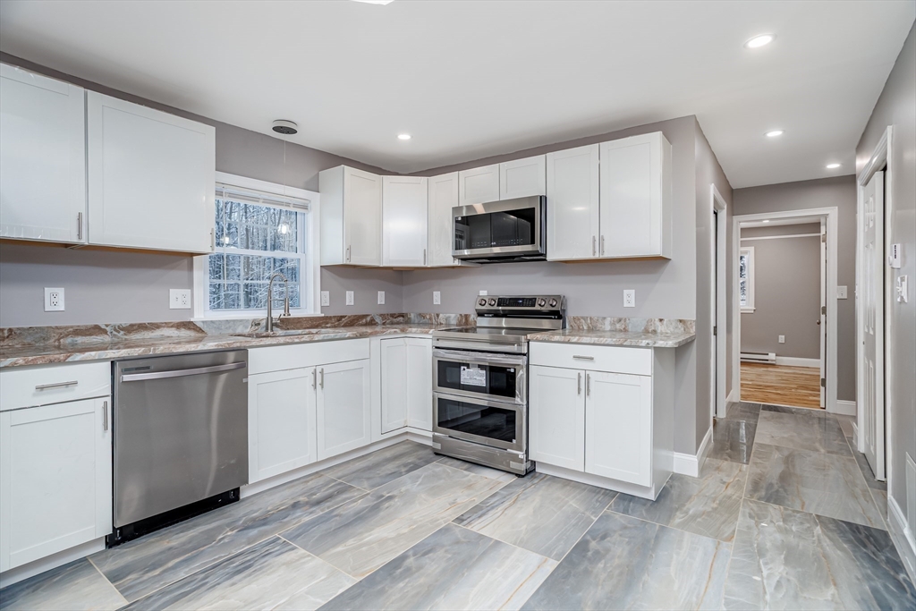 1020 Richardson Road Ashby, MA 01431 - Photo 5 of 28