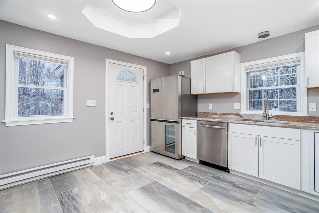 1020 Richardson Road Ashby, MA 01431 - Photo 7 of 28