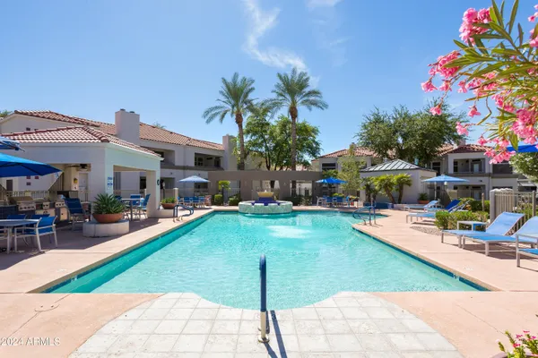 $2,995 | 11375 East Sahuaro Drive, Unit 1033, Scottsdale, AZ 85259