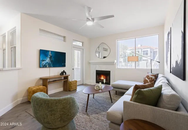 $3,250 | 11375 East Sahuaro Drive, Unit 1033, Scottsdale, AZ 85259