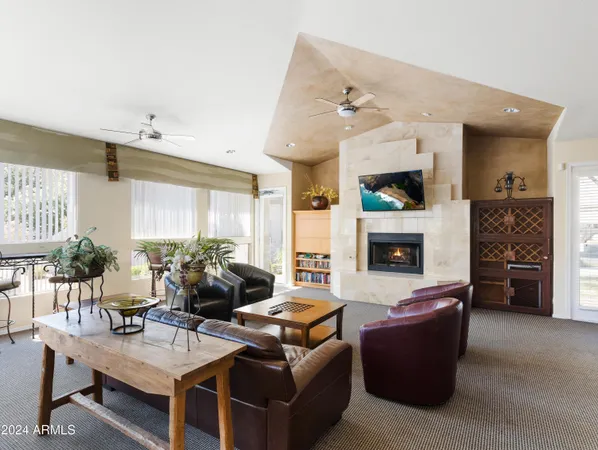 $2,995 | 11375 East Sahuaro Drive, Unit 1033, Scottsdale, AZ 85259