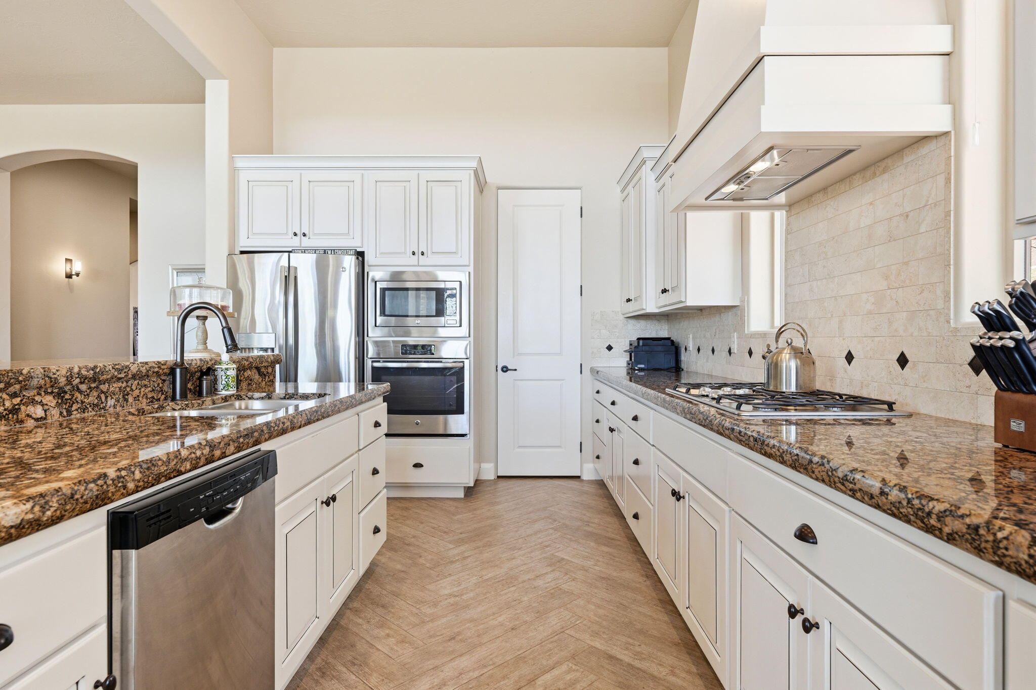 2139 Cougar Rock Circle, Unit 163 St. George, UT 84770 - Photo 10 of 21 Kitchen