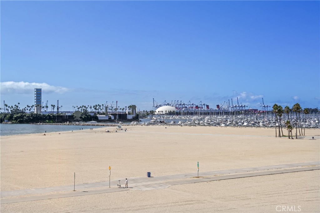 1 3rd Place, Unit 2 Long Beach, CA 90802 - Photo 25 of 39