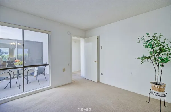 $375,000 | 2015 Via Mariposa West, Unit B, Laguna Woods, CA 92637