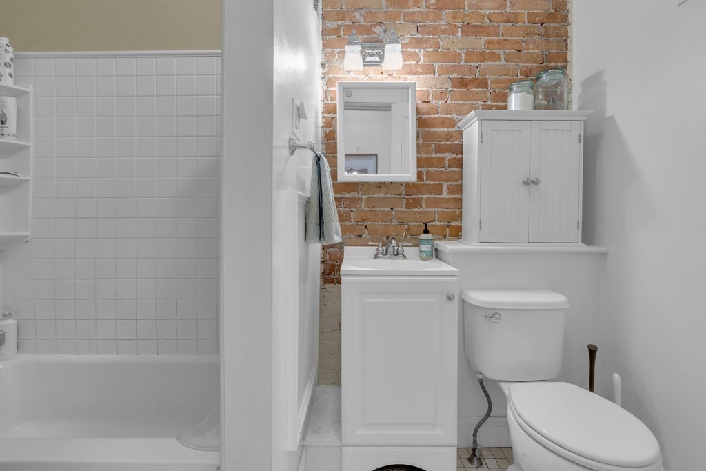 201 High Street Brookline, MA 02445 - Photo 13 of 36