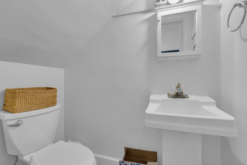 201 High Street Brookline, MA 02445 - Photo 21 of 36