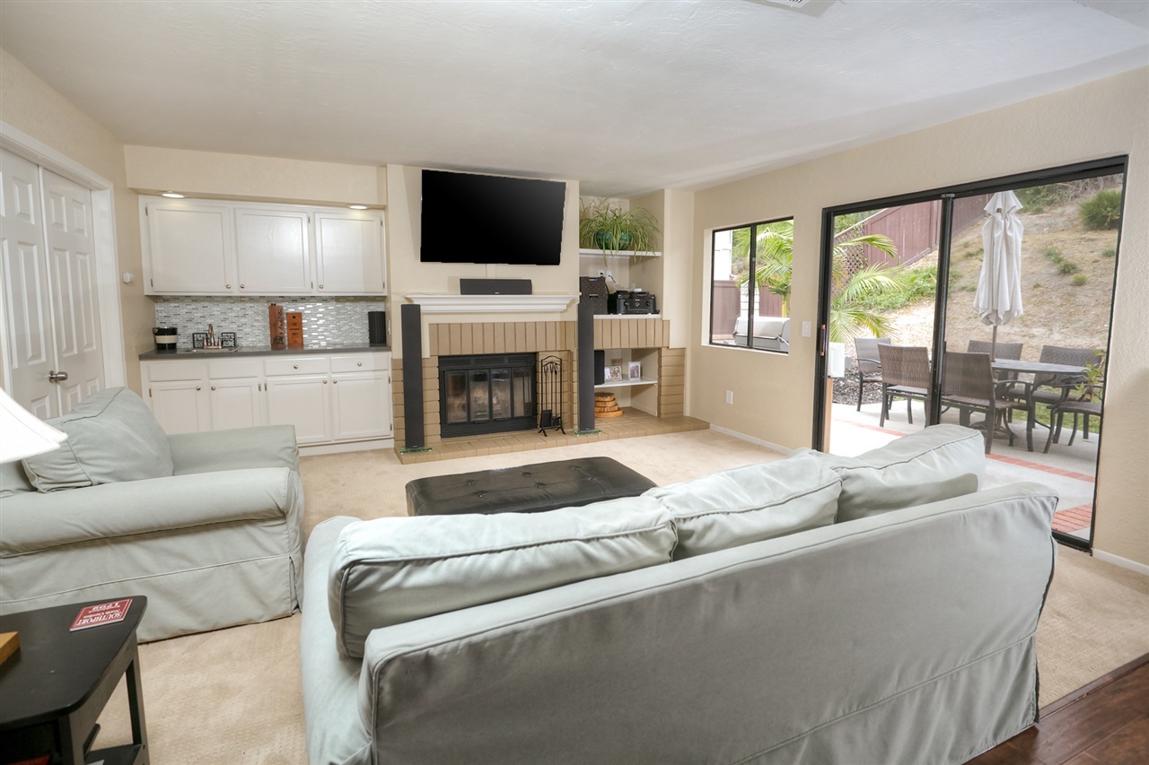4774 Gateshead Road Carlsbad, CA 92010 - Photo 15 of 25 Gallery Image 15