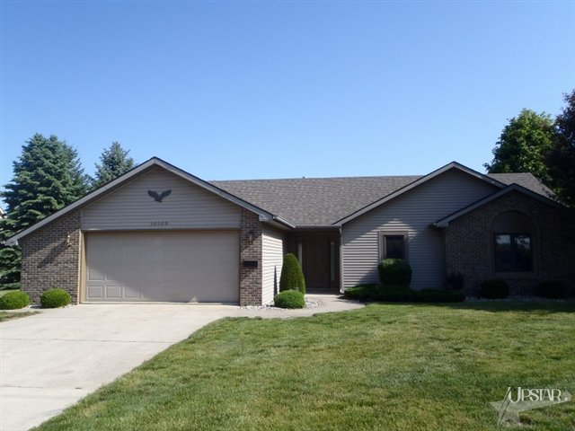 10105 Hosler Road Leo, IN 46765 - Photo 1 of 20