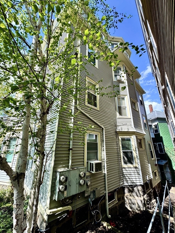 142 Calumet Street Boston, MA 02120 - Photo 42 of 42
