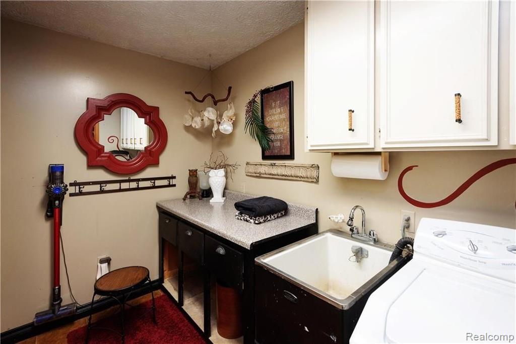 4550 Castle Road North Branch, MI 48461 - Photo 34 of 86