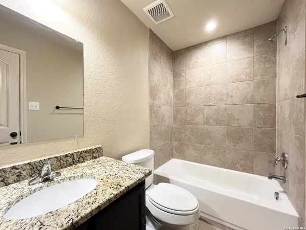 $1,295 | 6606 Arancione Avenue, Unit 102, San Antonio, TX 78233