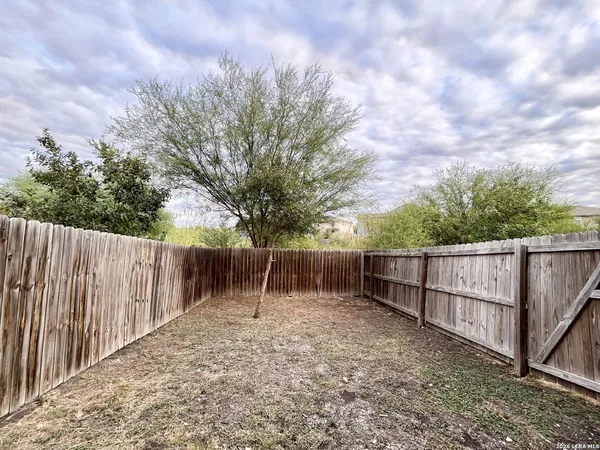 $1,295 | 6606 Arancione Avenue, Unit 102, San Antonio, TX 78233