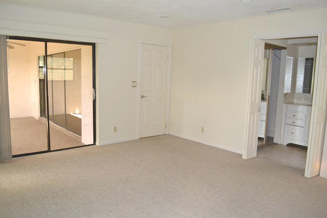 21667 Altamira Avenue Boca Raton, FL 33433 - Photo 8 of 10 Master Bedroom