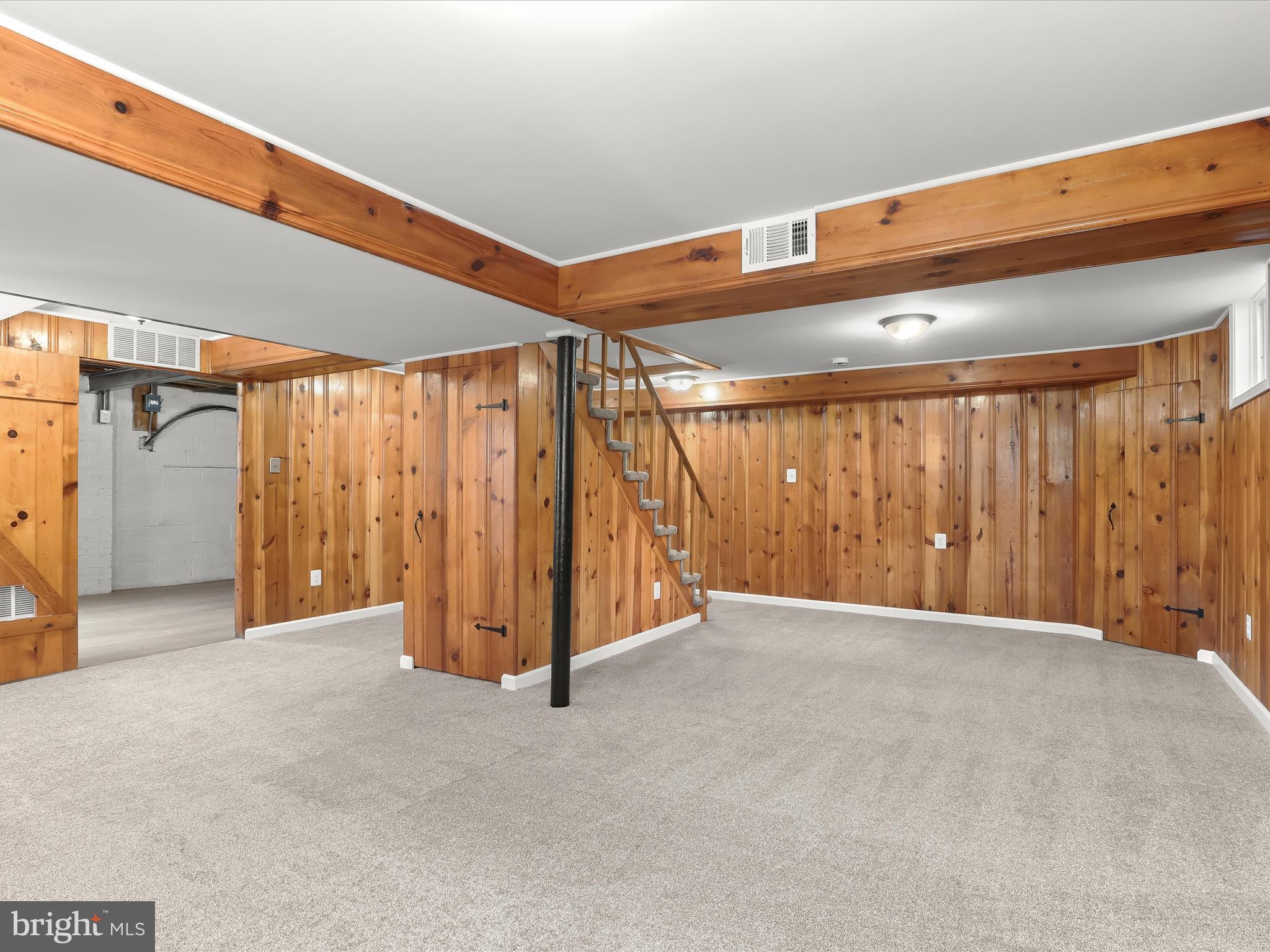 9913 Markham Street Silver Spring, MD 20901 - Photo 22 of 37 Family Room