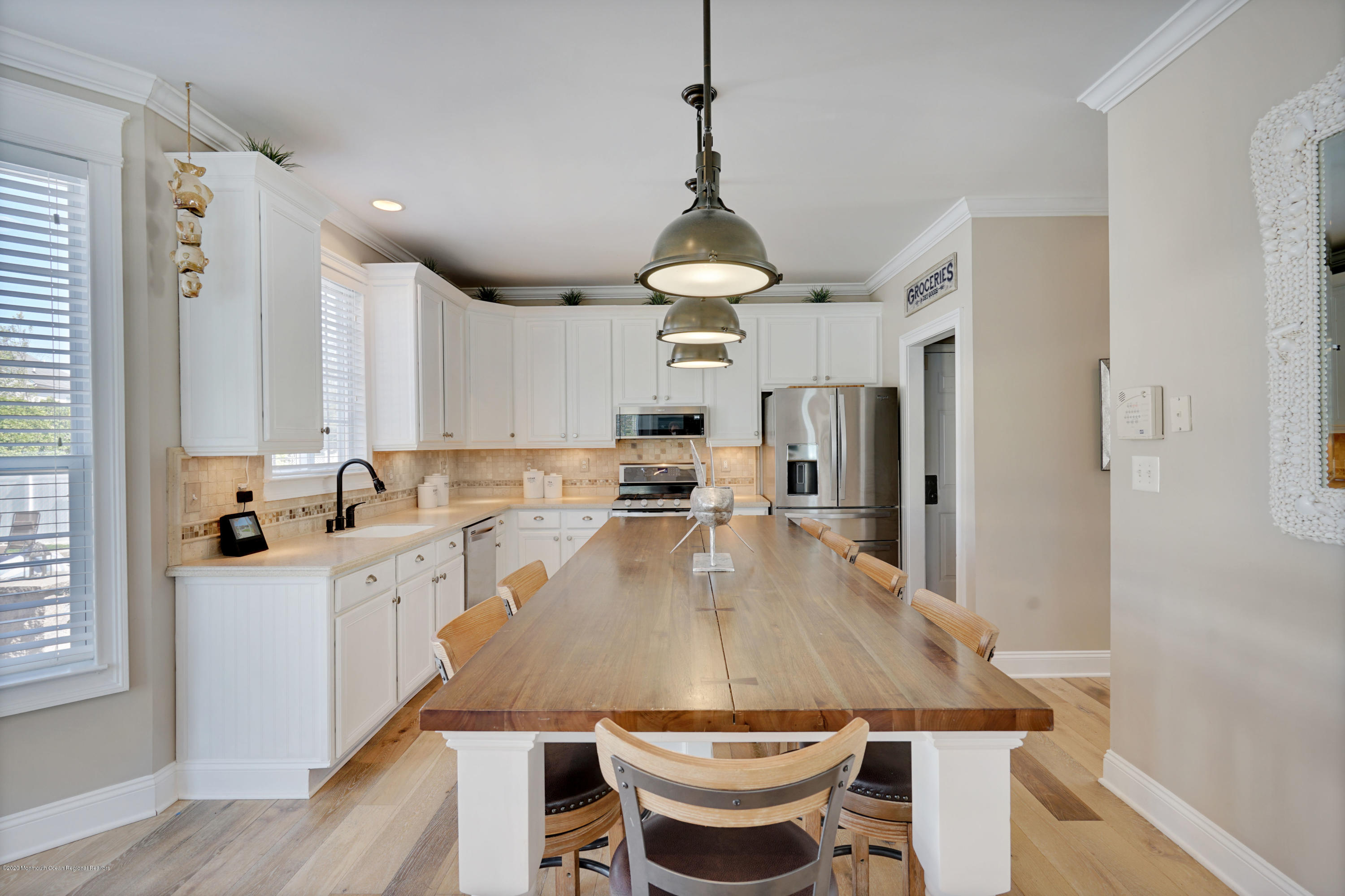 8 Lancaster Way Jackson, NJ 08527 - Photo 7 of 58 Kitchen2