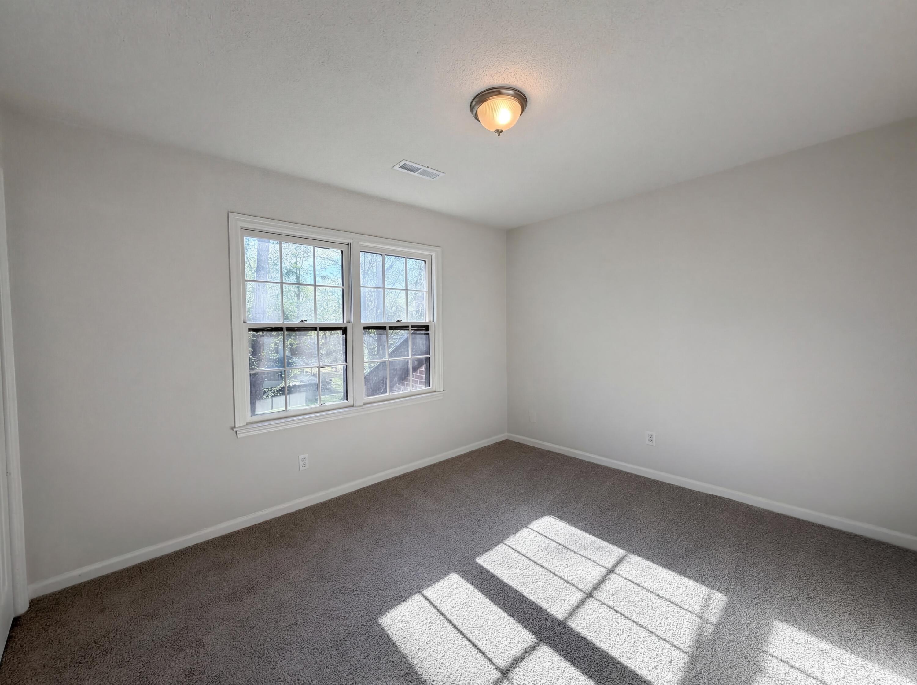102 Brailsford Road Summerville, SC 29485 - Photo 14 of 21