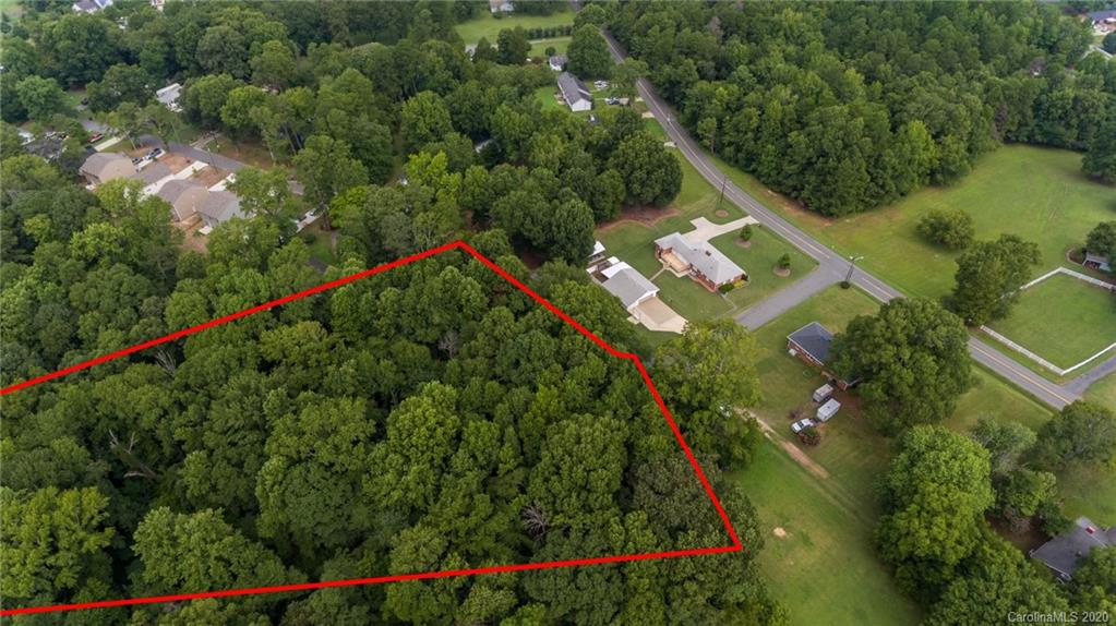 923 Helms Road Charlotte, NC 28214 - Photo 4 of 7 Gallery Image 4