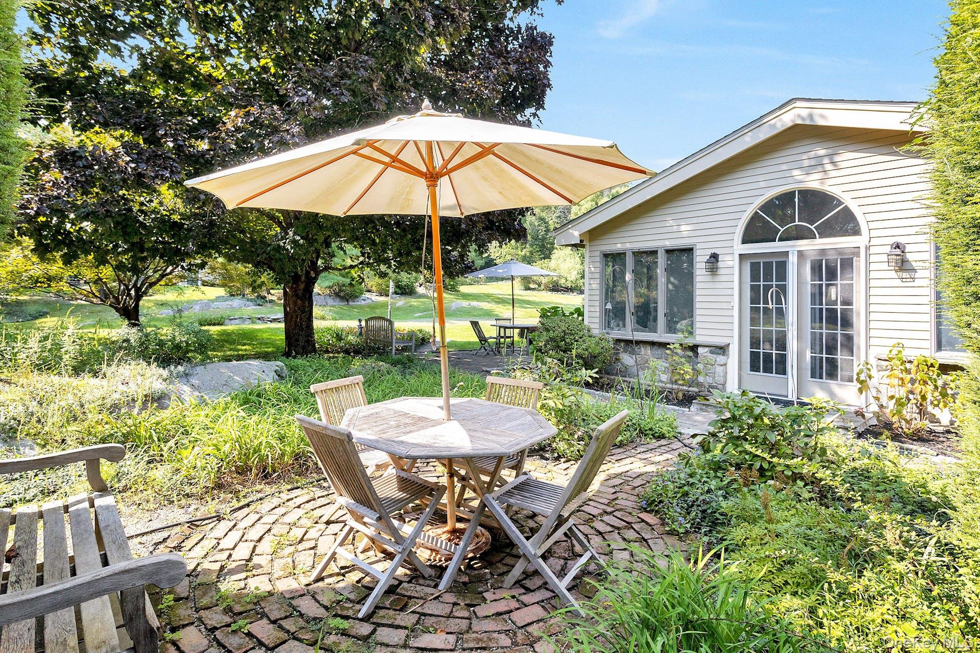 103 Church Hill Road Carmel, NY 10512 - Photo 4 of 33 patio