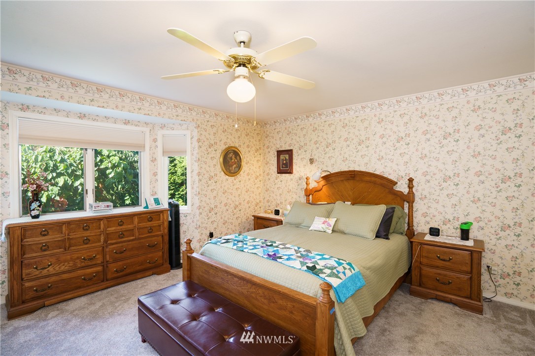 730 North Waugh Road Mount Vernon, WA 98273 - Photo 11 of 37 Gallery Image 11