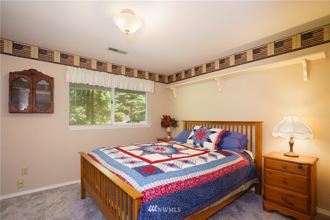 730 North Waugh Road Mount Vernon, WA 98273 - Photo 13 of 37 Gallery Image 13